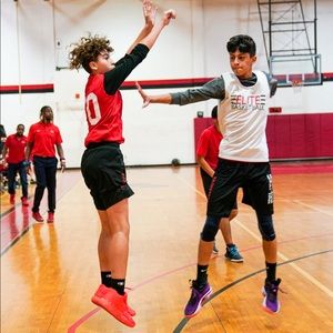 Meet your Posher, Wally